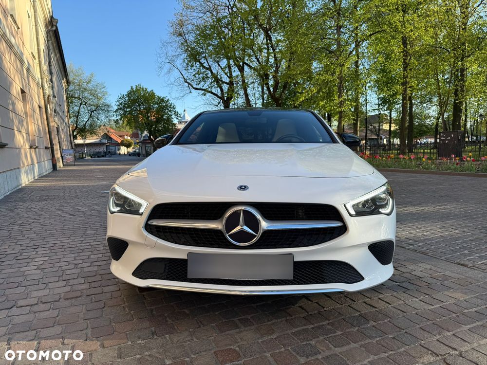 Mercedes-Benz CLA 250 Progressive 7G-DCT - 7