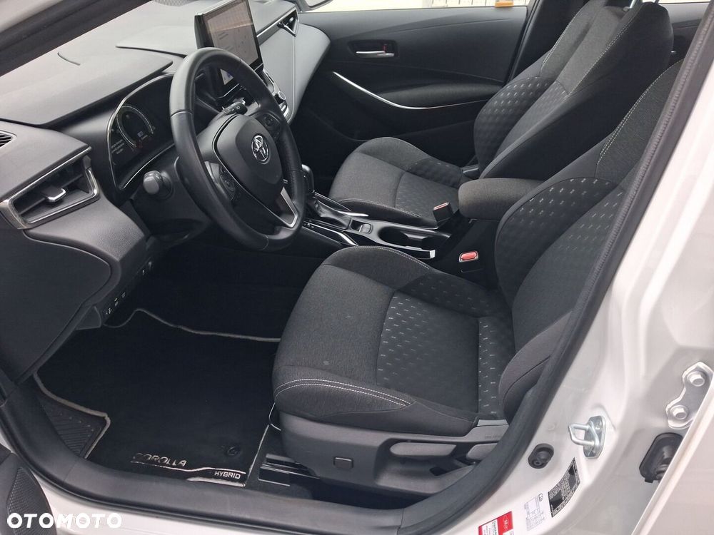Toyota Corolla 1.8 Hybrid Comfort - 16