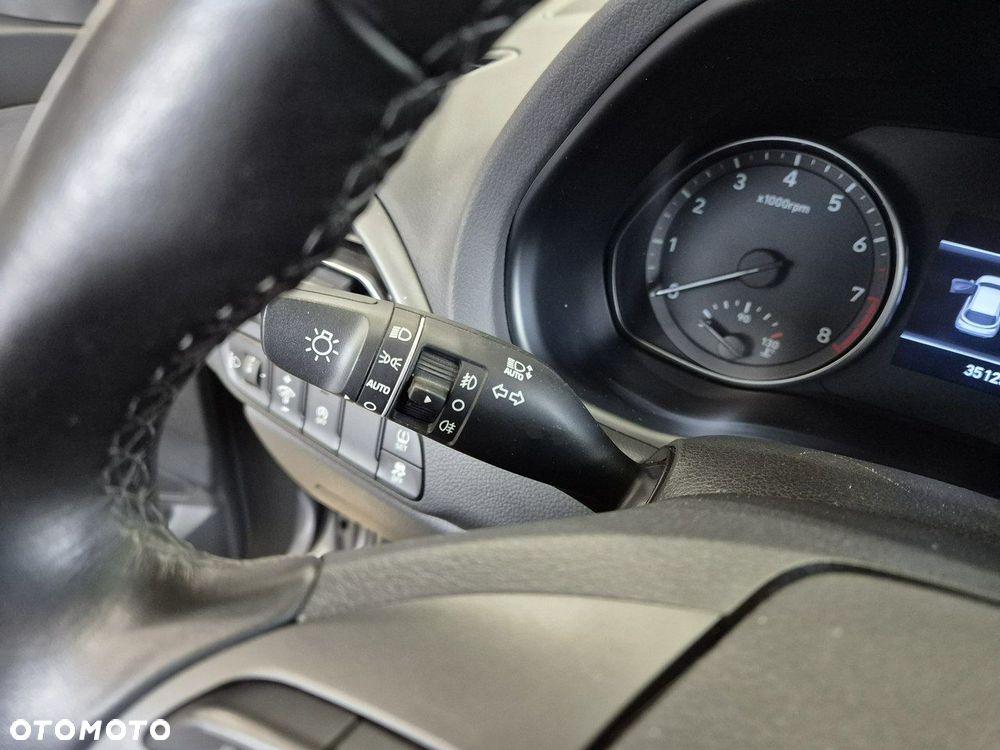 Hyundai i30 1.0 T-GDI Smart - 28