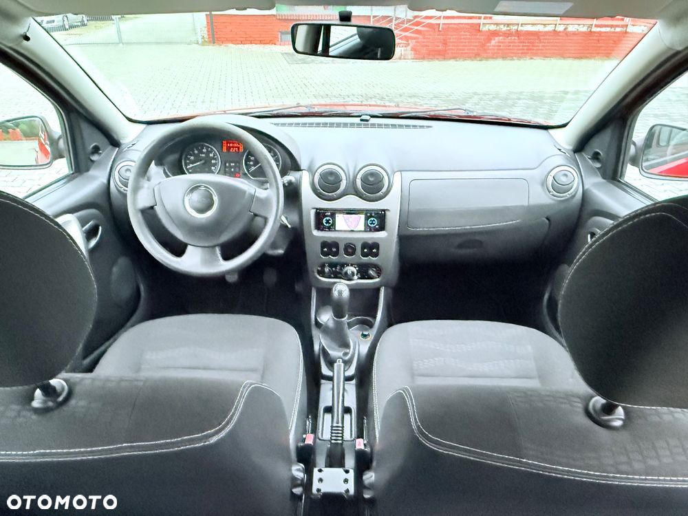 Dacia Sandero Stepway 1.6 - 22