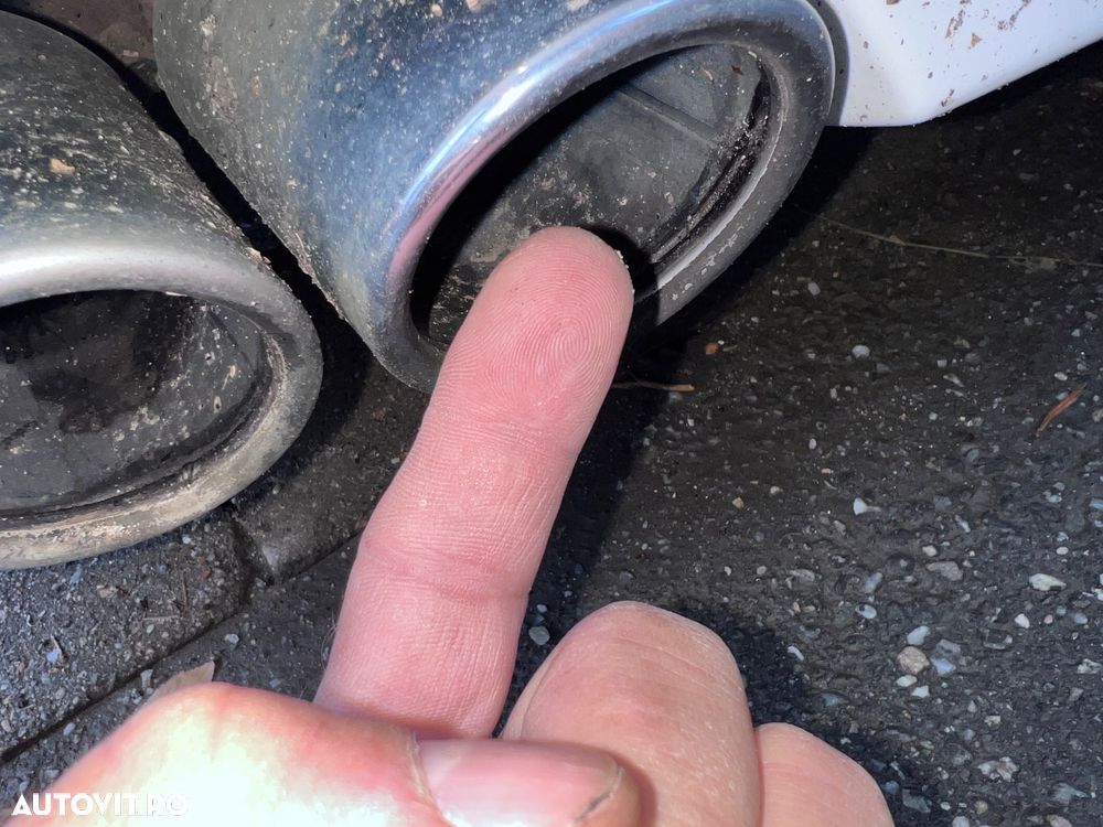 BMW Seria 5 530d Aut. Luxury Line - 7