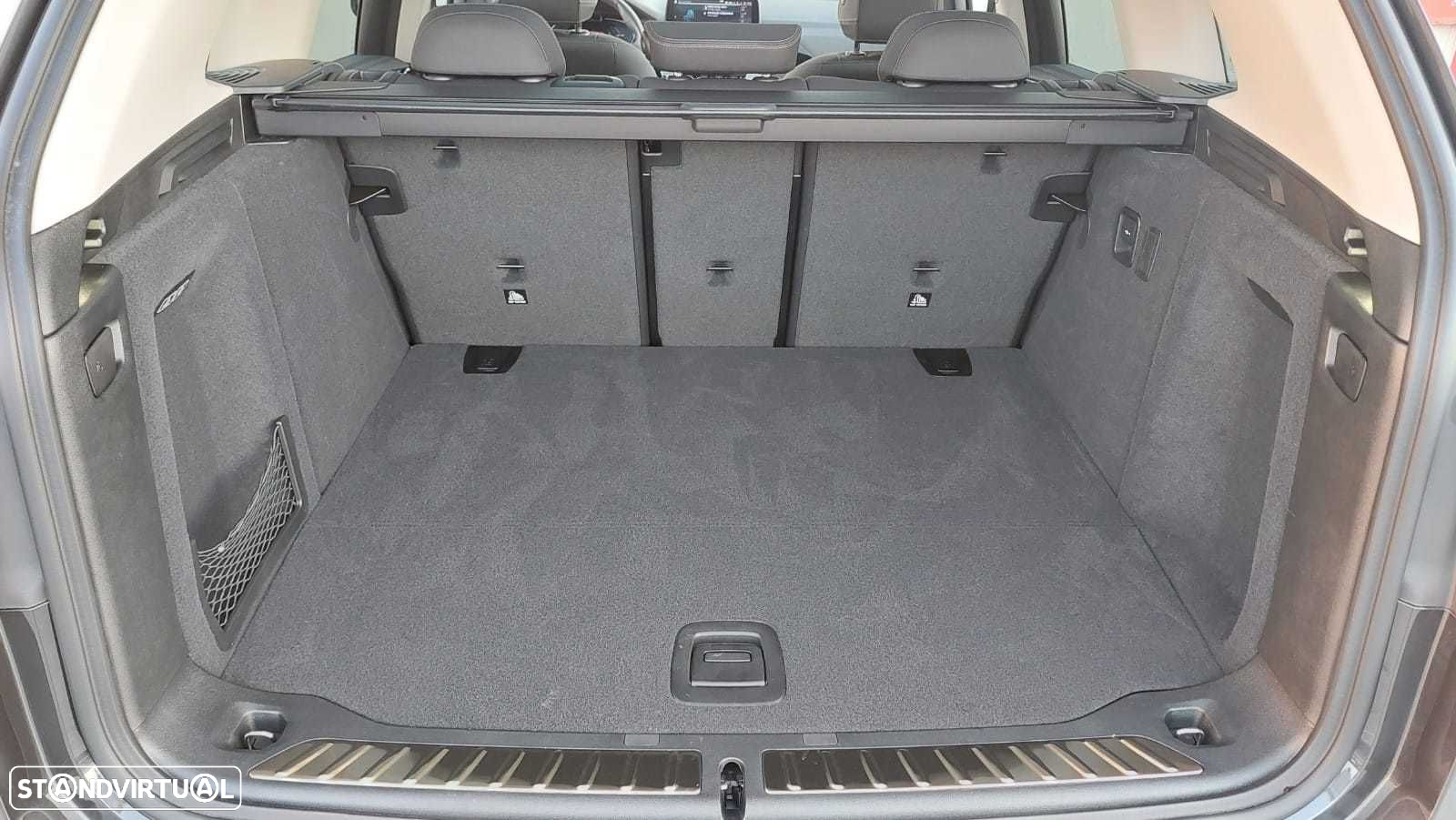 BMW iX3 Inspiring - 7