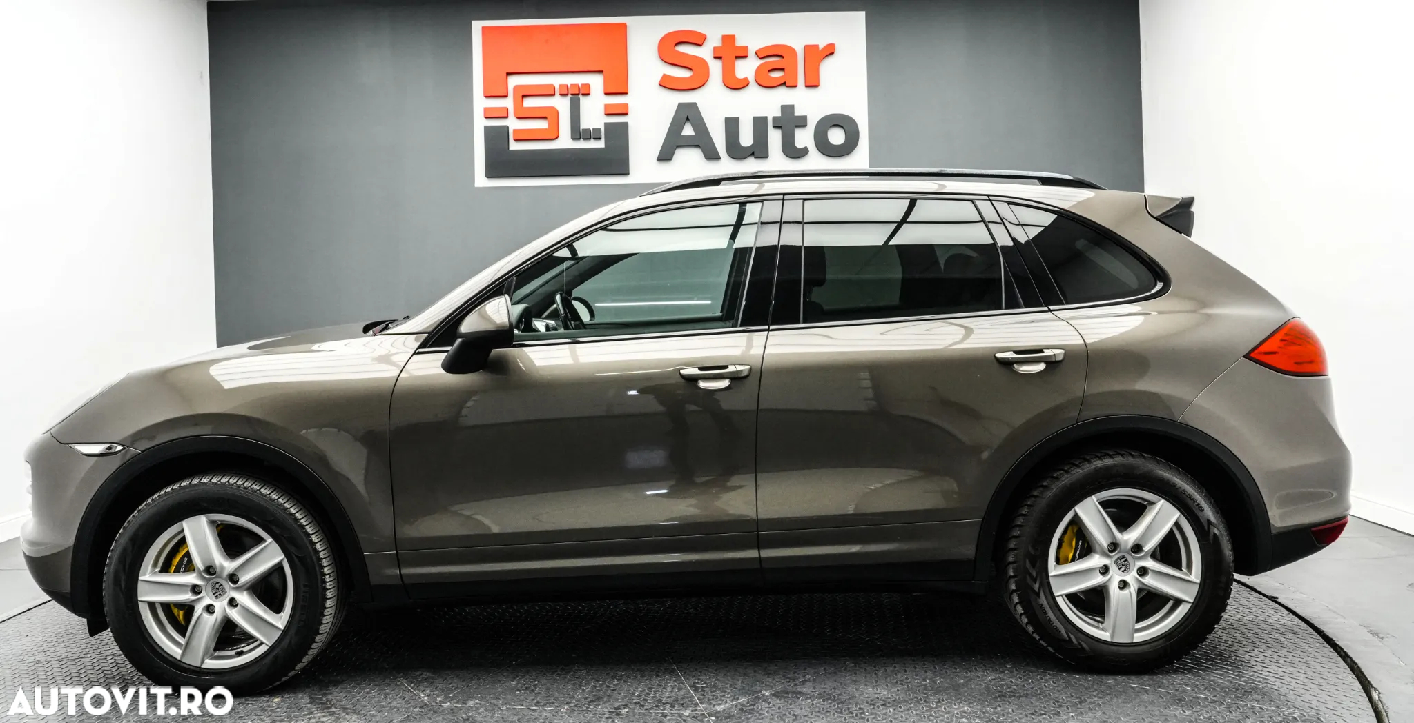 Porsche Cayenne 3.0 L V6 - 11
