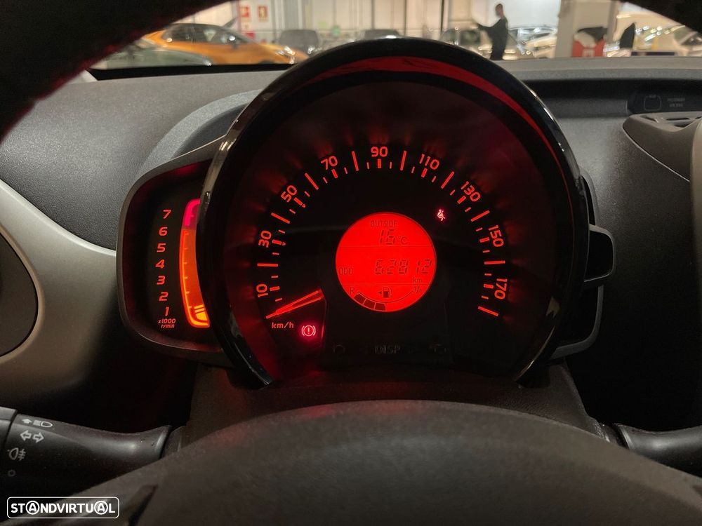 Toyota Aygo 1.0 X-Play+AC+X-Touch - 18