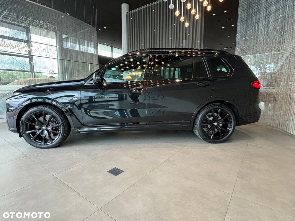 BMW X7 xDrive40d mHEV M Sport sport - 7