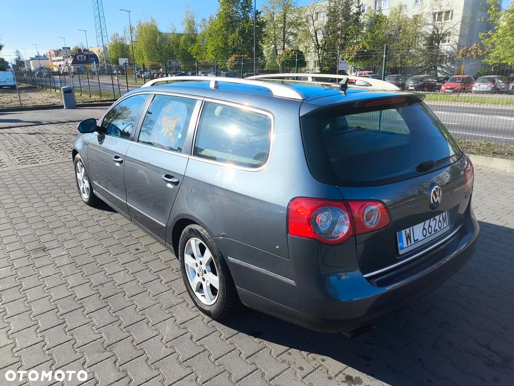 Volkswagen Passat 1.8 TSI Comfortline - 3