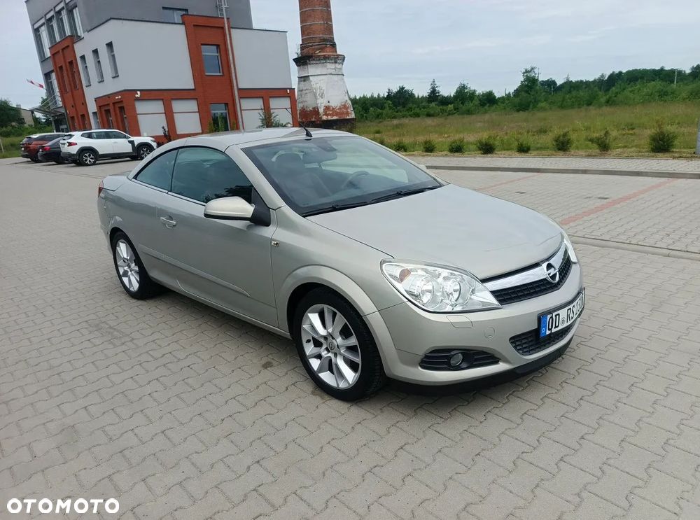 Opel Astra 1.6 Cosmo - 4