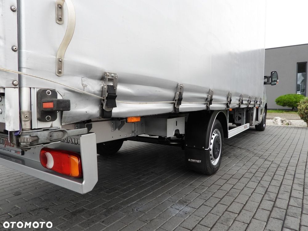Renault MASTER PLANDEKA 10 PALET TEMPOMAT NAWIGACJA LEDY PNEUMATYKA KLIMATYZACJA  165KM - 18