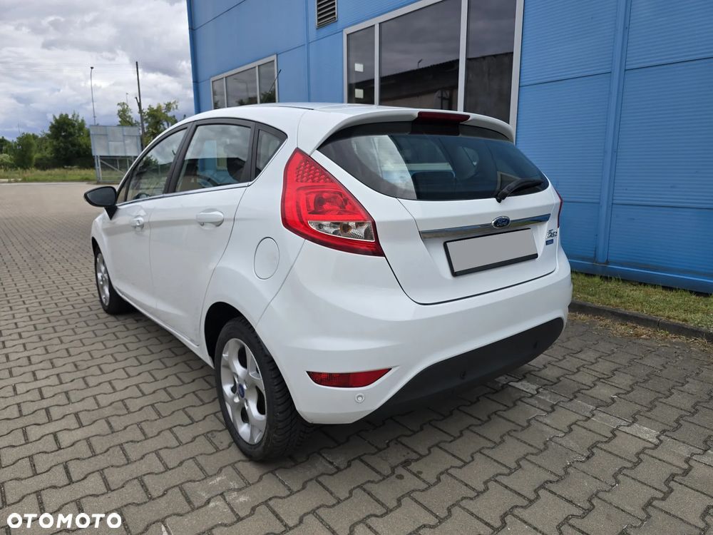 Ford Fiesta 1.25 Titanium - 8