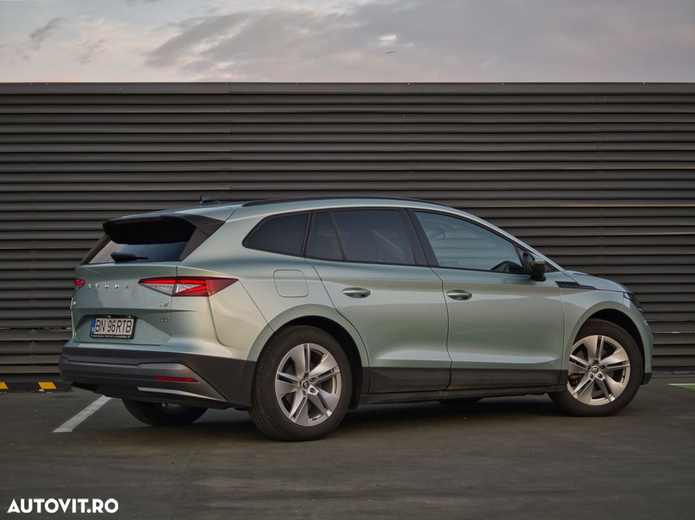 Skoda Enyaq iV Electric 60 - 7