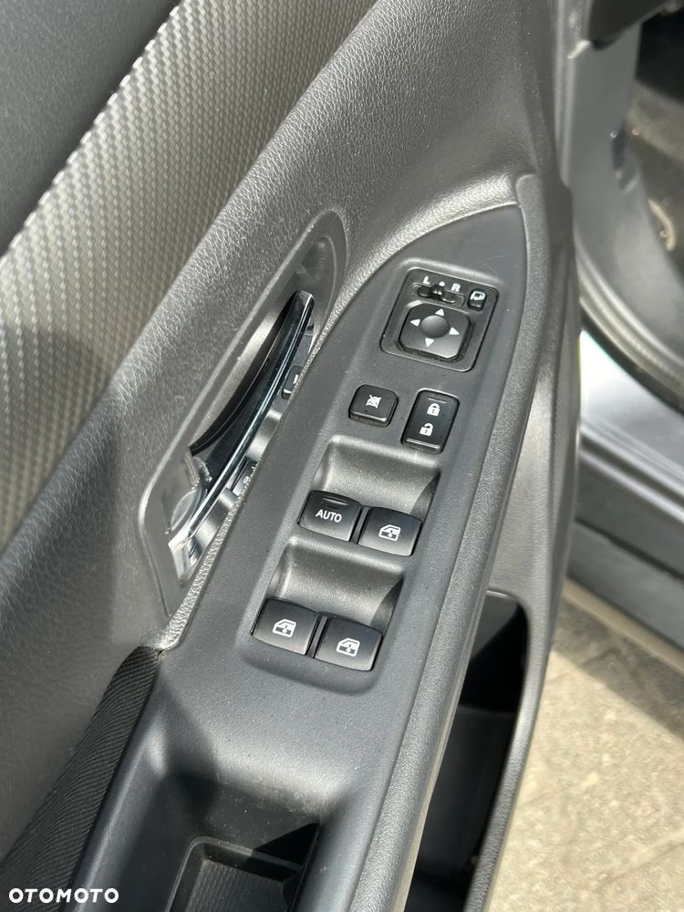 Mitsubishi Outlander 2.0 Intense Comfort 4WD CVT - 10