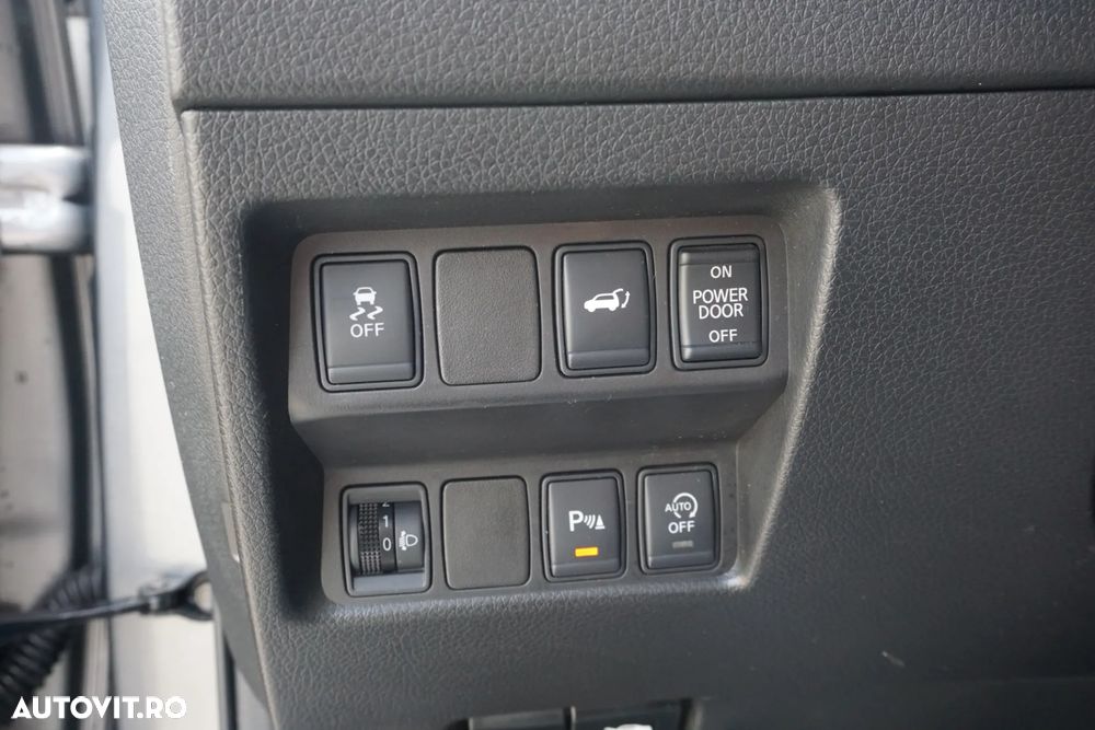 Nissan X-Trail 1.6 dCi ALL-MODE 4x4i Tekna - 17