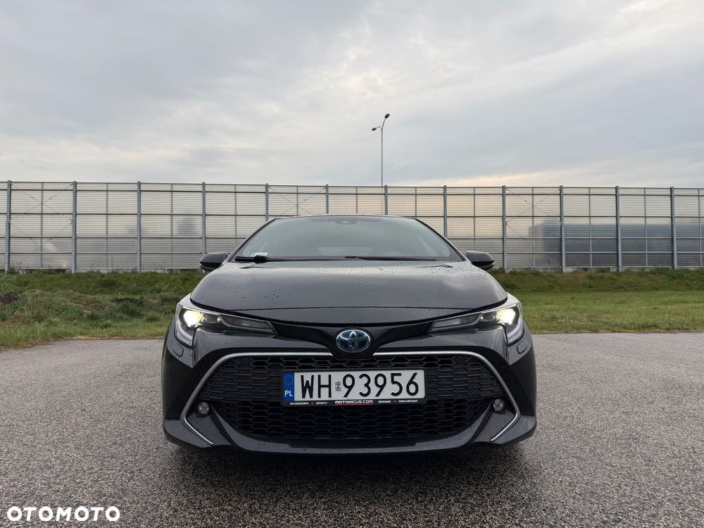 Toyota Corolla 2.0 Hybrid Executive - 8