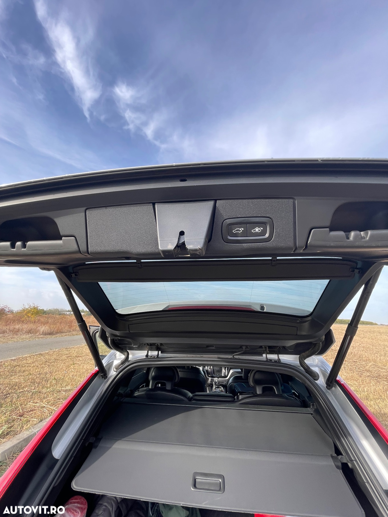 Volvo XC 60 T5 AWD Geartronic RDesign - 22