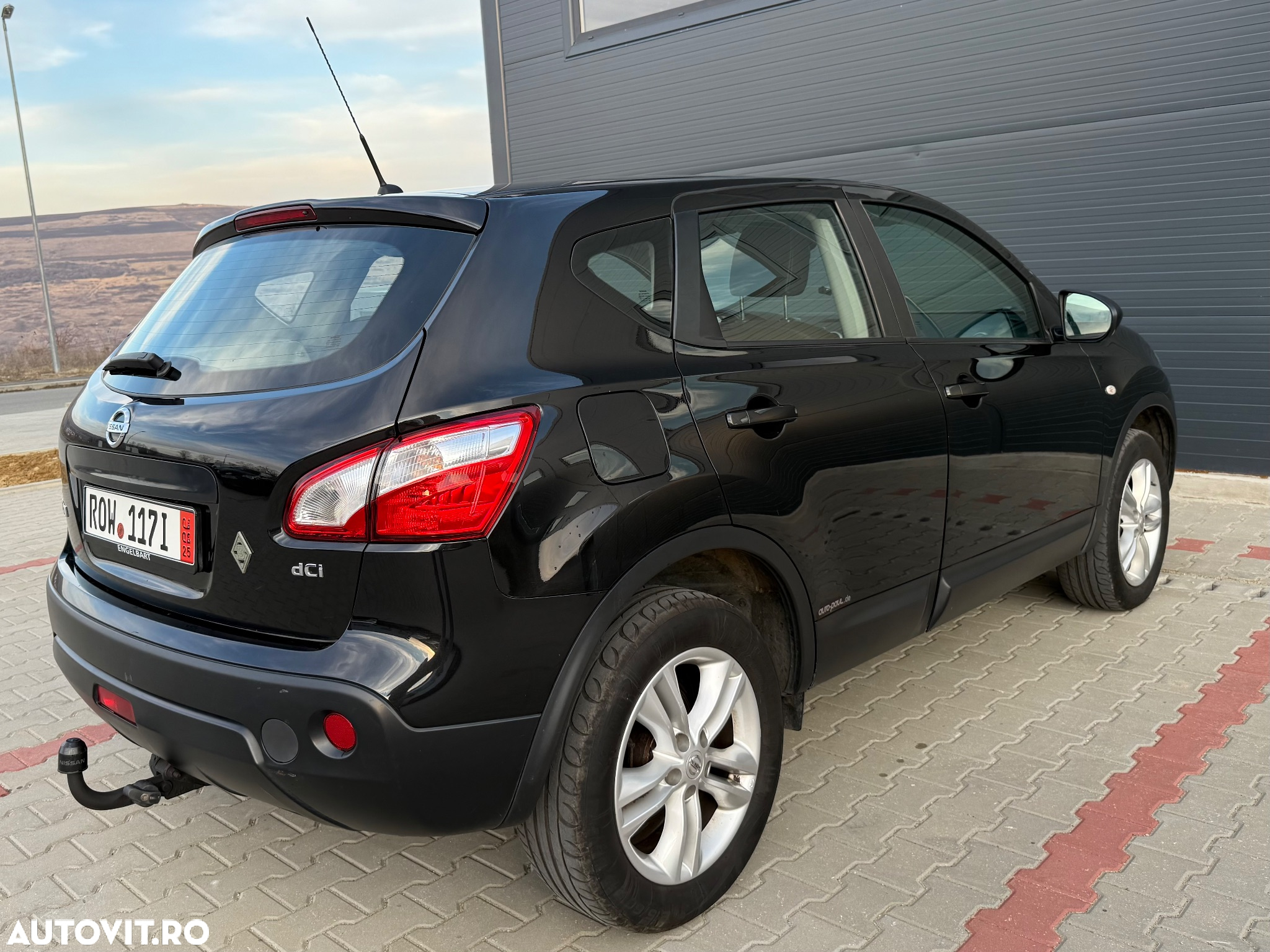 Nissan Qashqai 1.6 DCI 4 x 4 DPF Start/Stop tekna - 10