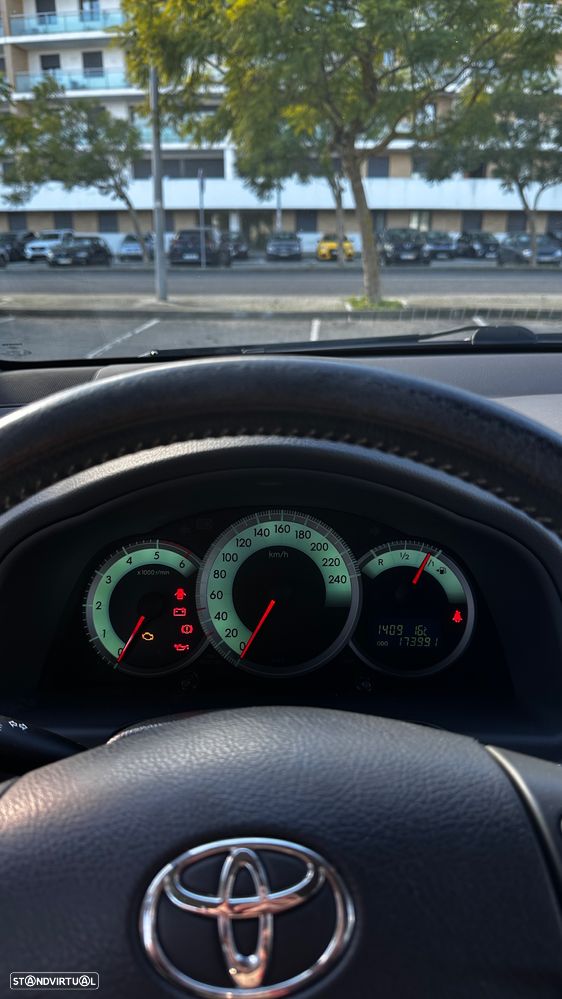 Toyota Corolla Verso 2.2 D-4D Sol H.Pack - 10