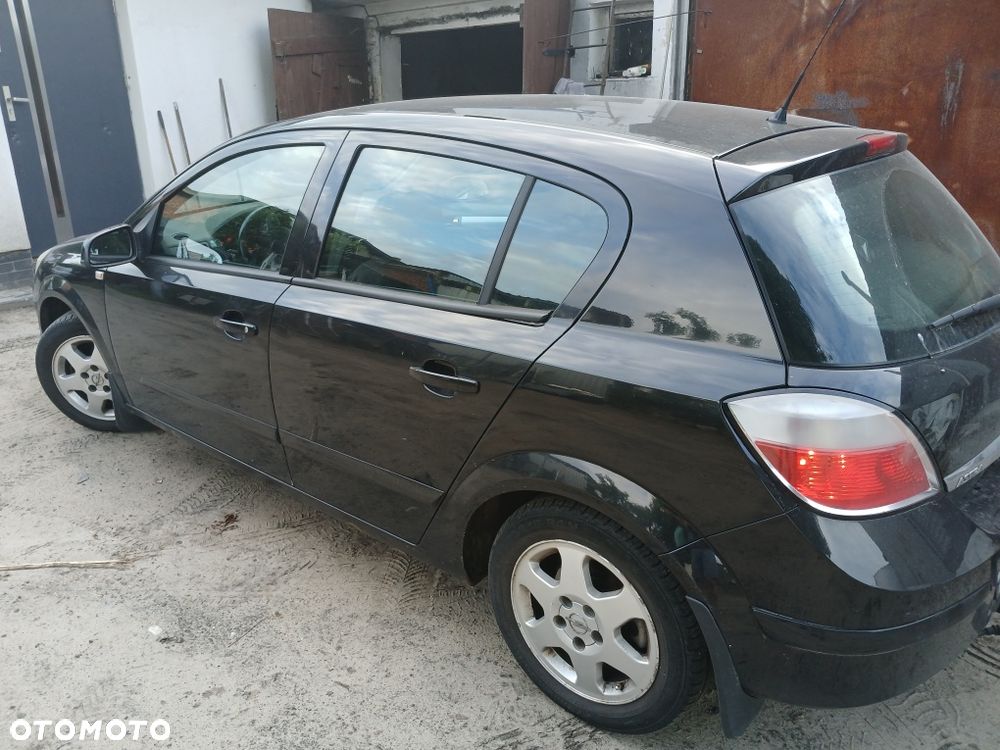 Opel Astra - 3