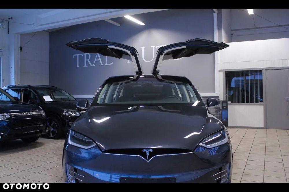 Tesla Model X Long Range Plus - 2