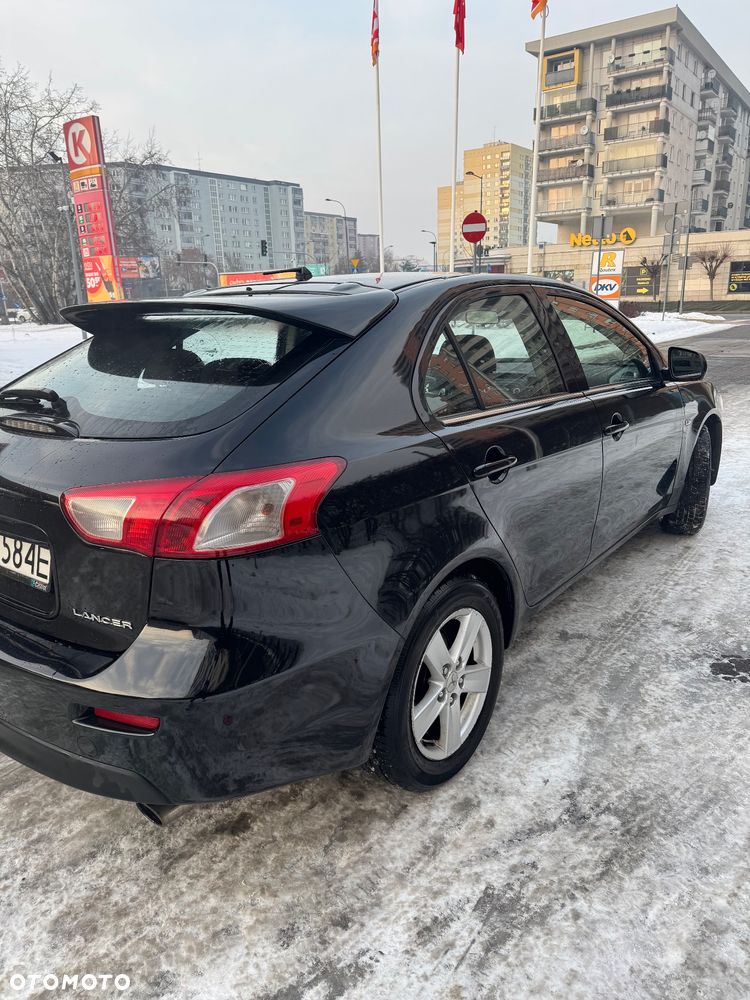 Mitsubishi Lancer 1.8 Inform - 4