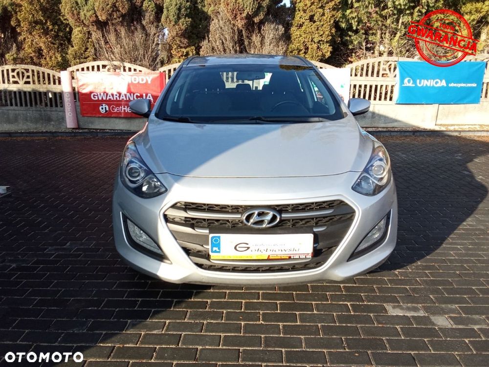 Hyundai i30 blue Kombi 1.6 CRDi Premium - 10