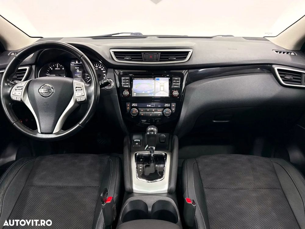 Nissan Qashqai 1.6 DCI Xtronic TEKNA - 18