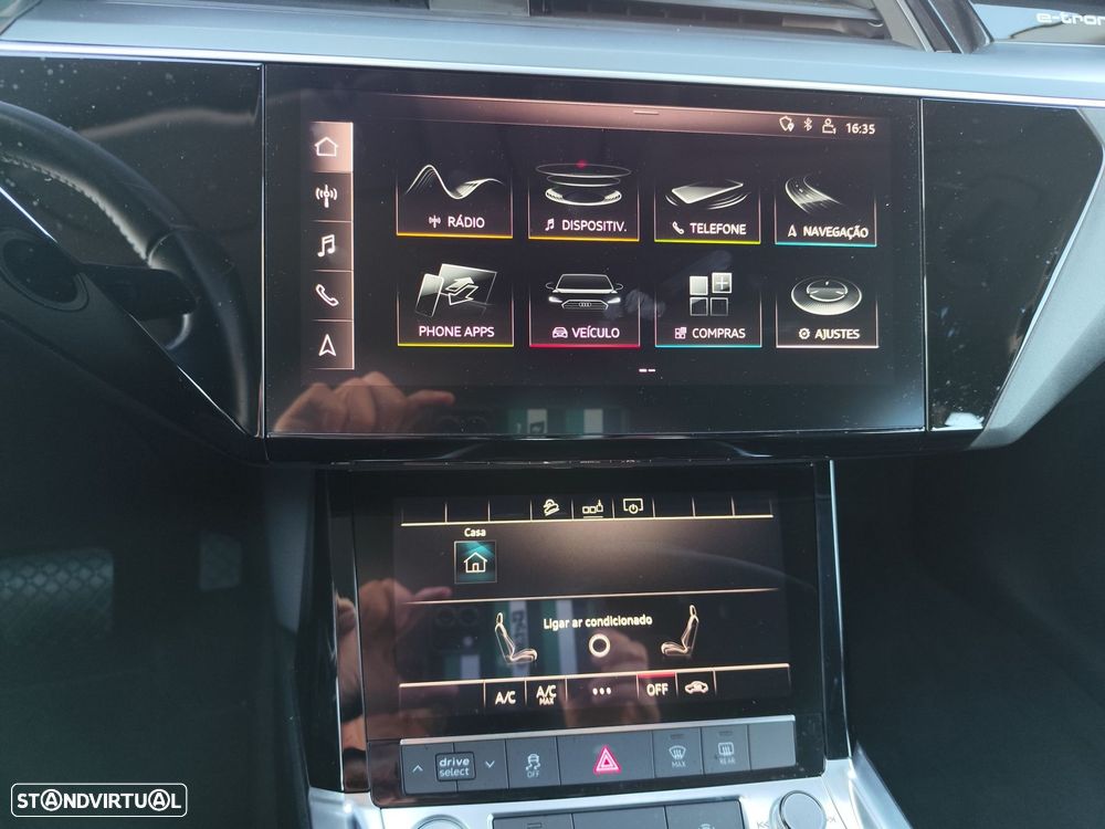 Audi e-tron 55 quattro - 21