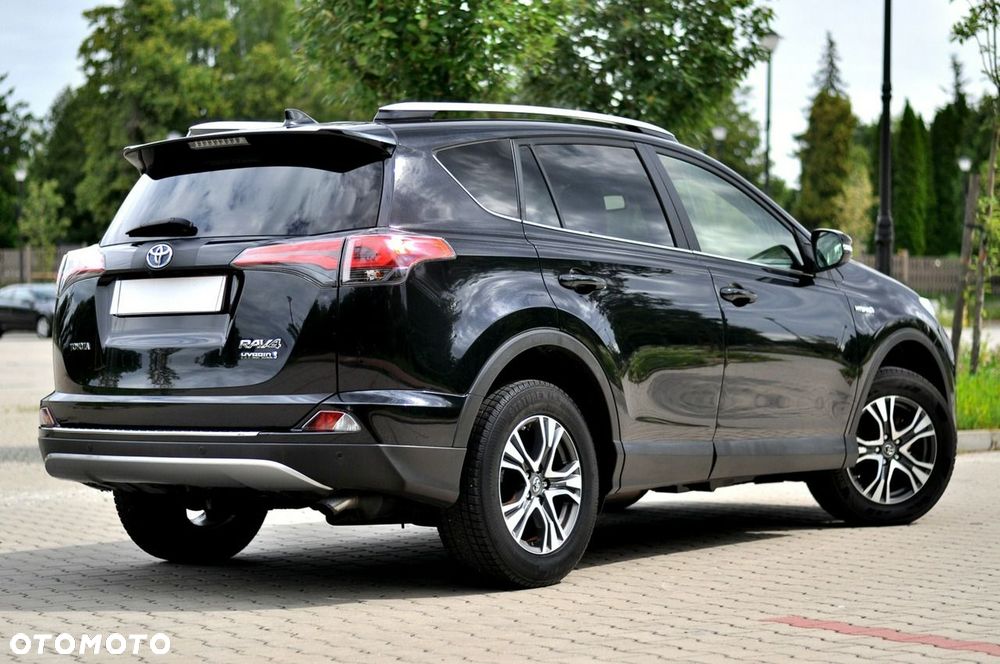 Toyota RAV4 - 3