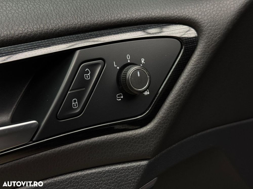 Volkswagen Golf - 15