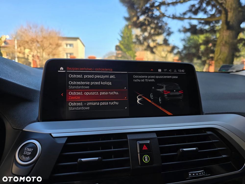 BMW X3 xDrive20d MHEV Advantage - 25