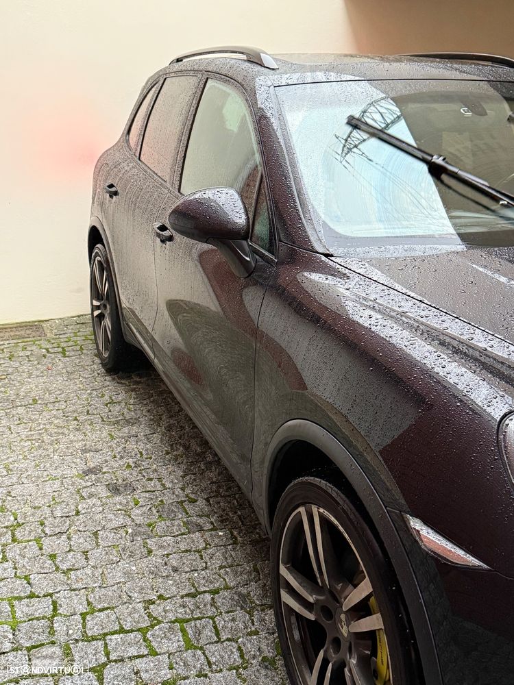 Porsche Cayenne Diesel Tiptronic S - 6