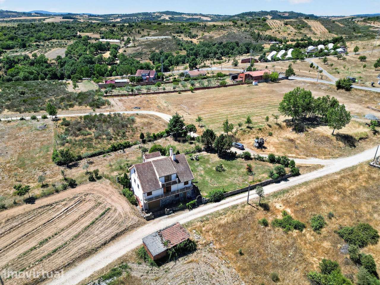 Casa BI- Familiar em Quintanilha, Bragança - Grande imagem: 2/32