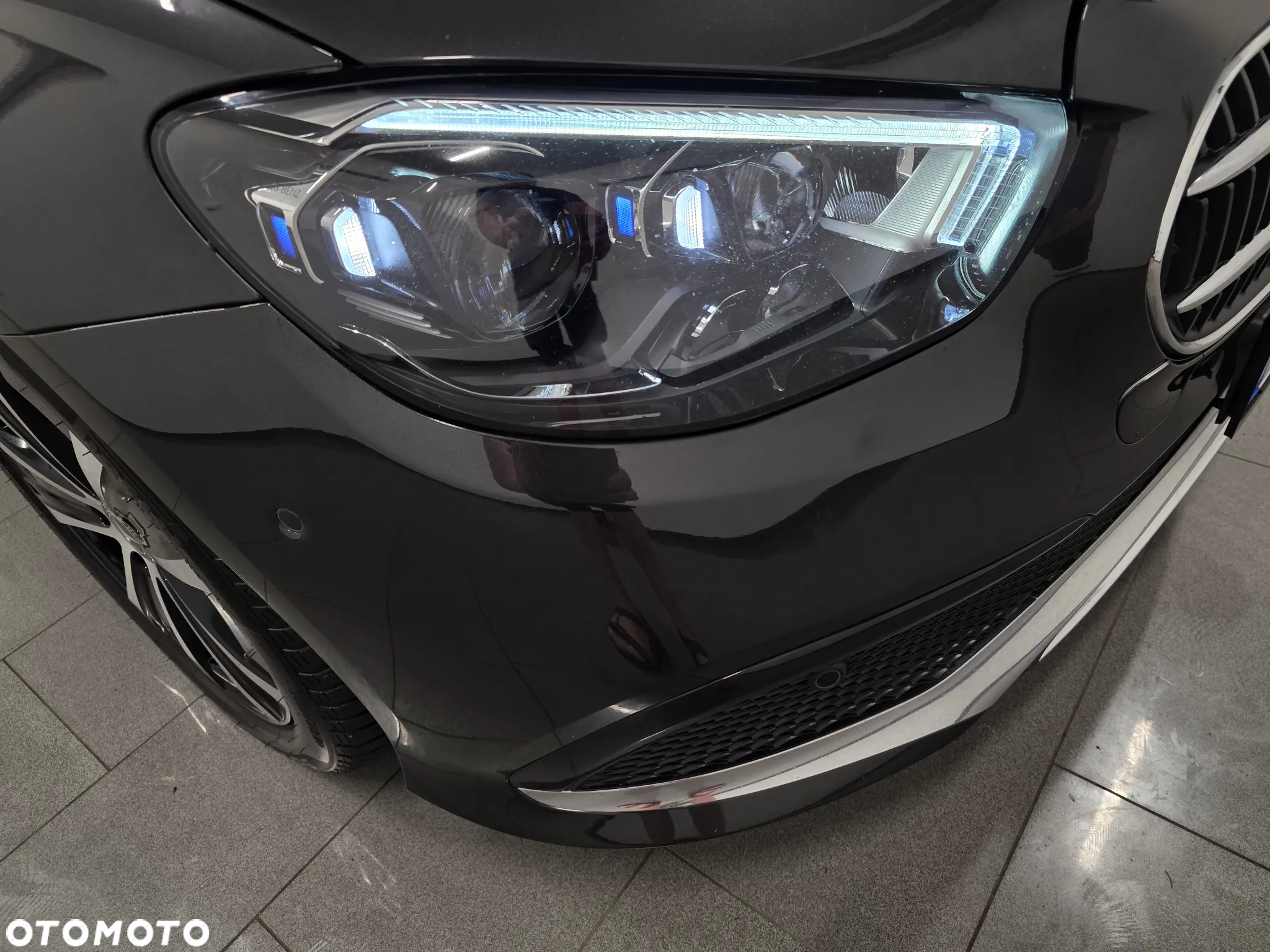 Mercedes-Benz Klasa E 300 de 9G-TRONIC Exclusive - 30