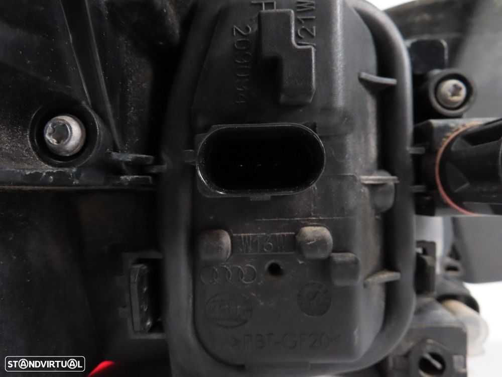 Farolim Direito/Trás Usado / Original AUDI A3 Sportback (8VA, 8VF) 8V4945070 - 3