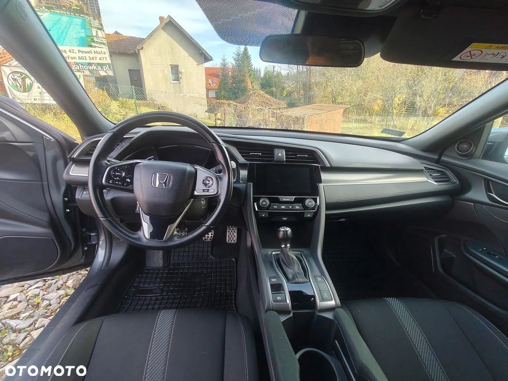 Honda Civic 1.0 T Elegance - 12