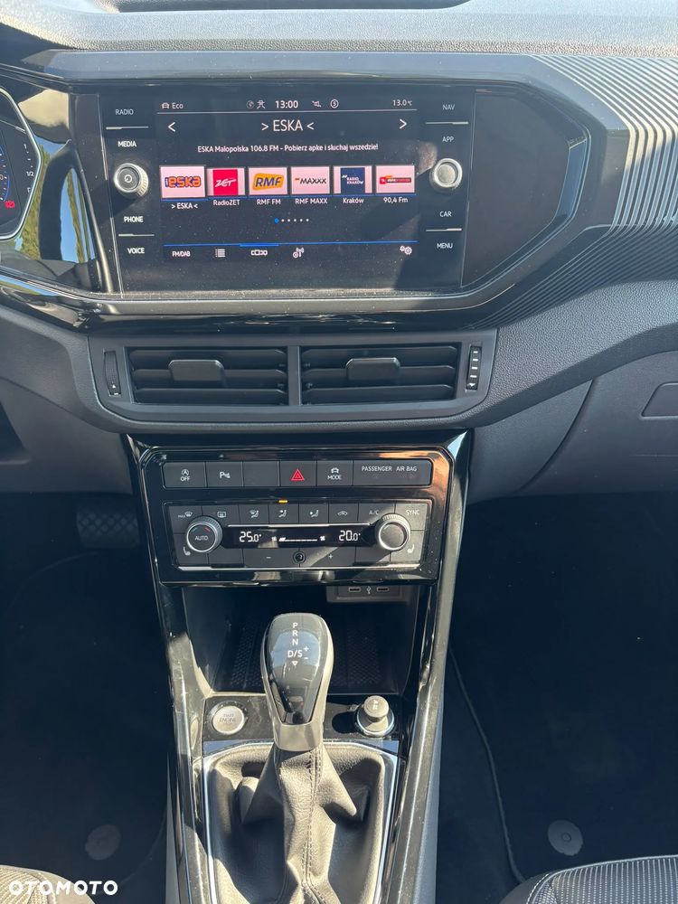 Volkswagen T-Cross 1.0 TSI Style DSG - 32