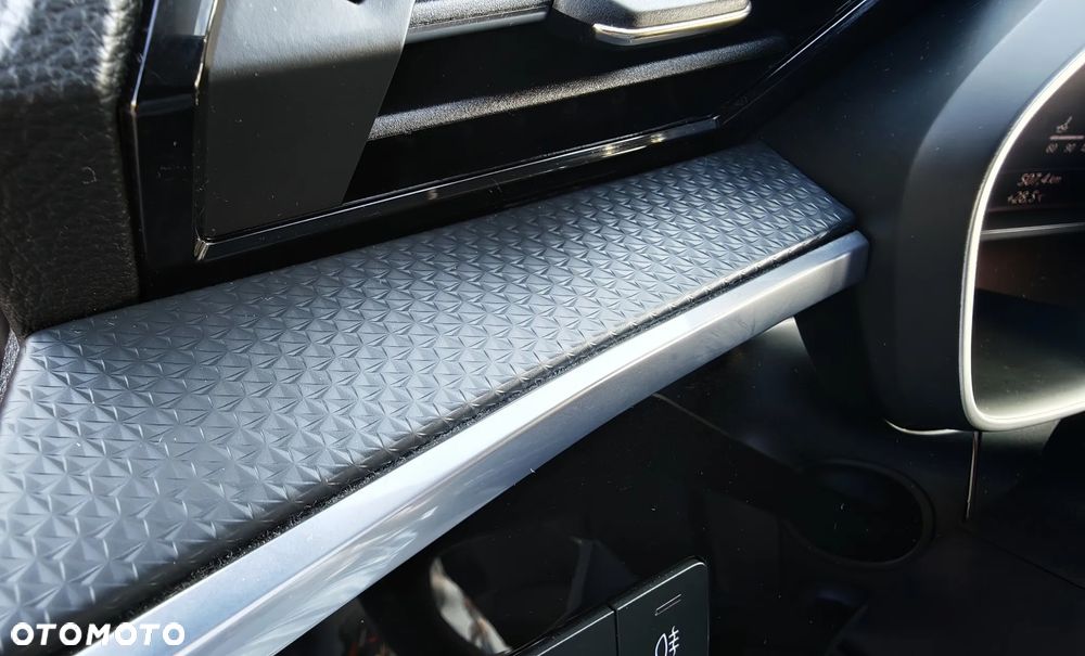 Audi Q3 35 TFSI mHEV Advanced S tronic - 29