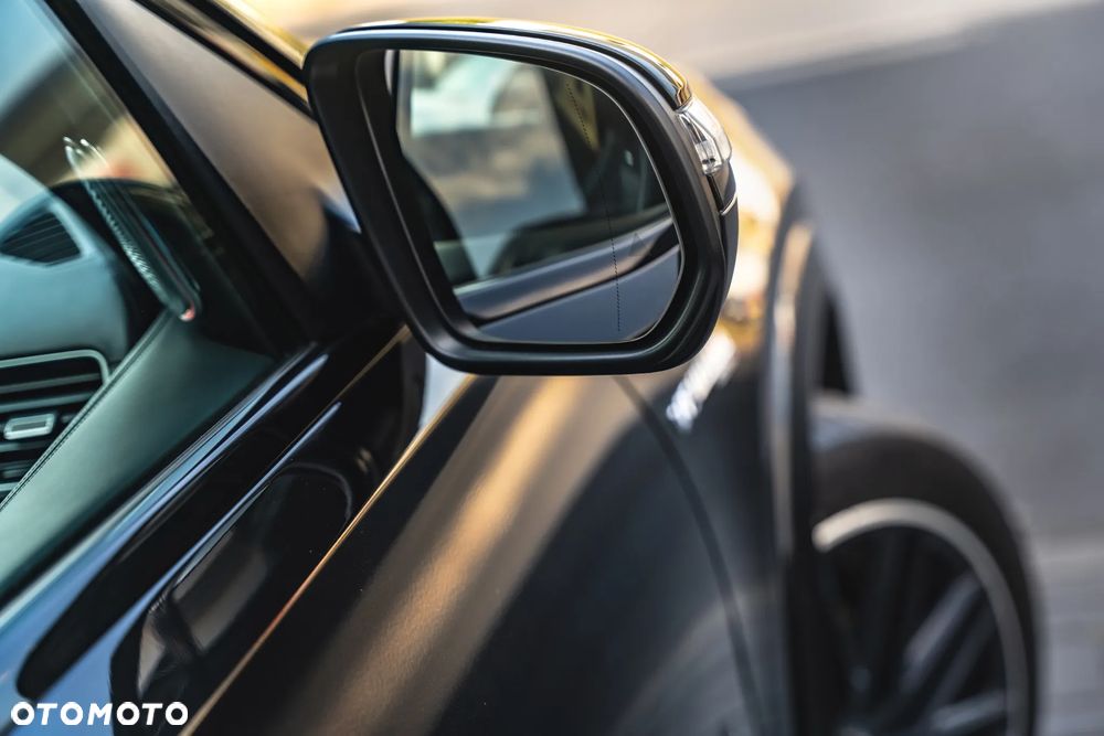 Mercedes-Benz GLS - 19