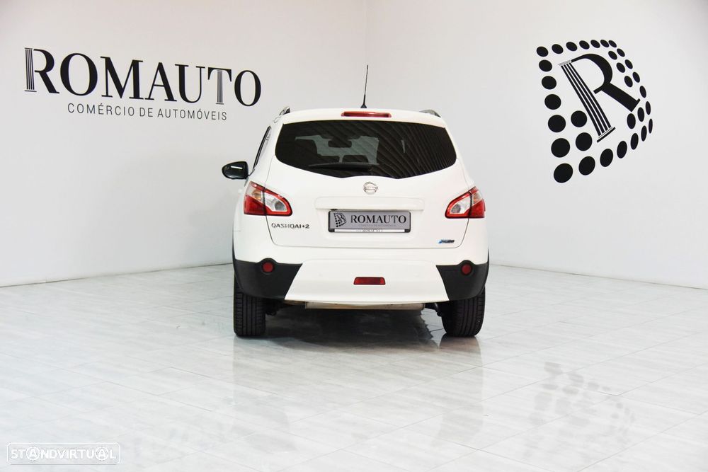 Nissan Qashqai +2 1.6 dCi Tekna Premium 18 360 S&S - 6