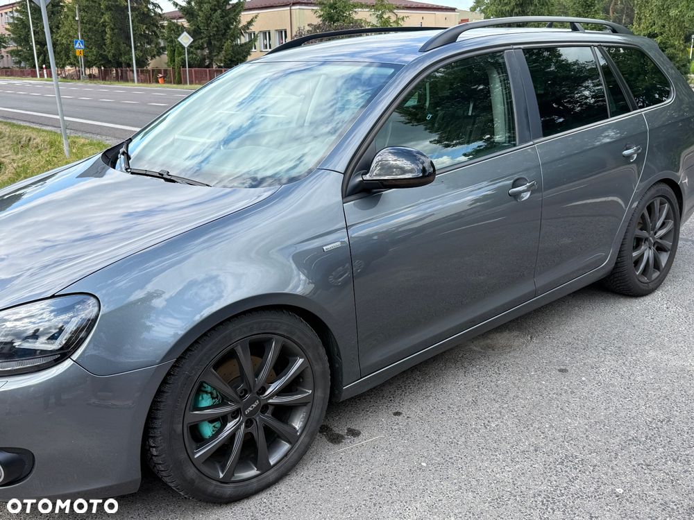 Volkswagen Golf - 4