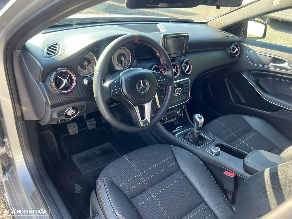 Mercedes-Benz A 180 d AMG Line - 7