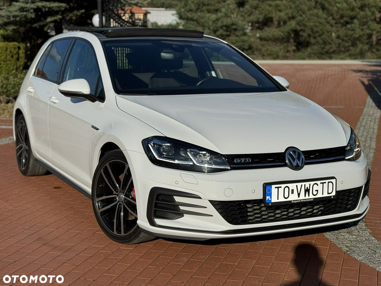 Volkswagen Golf - 4