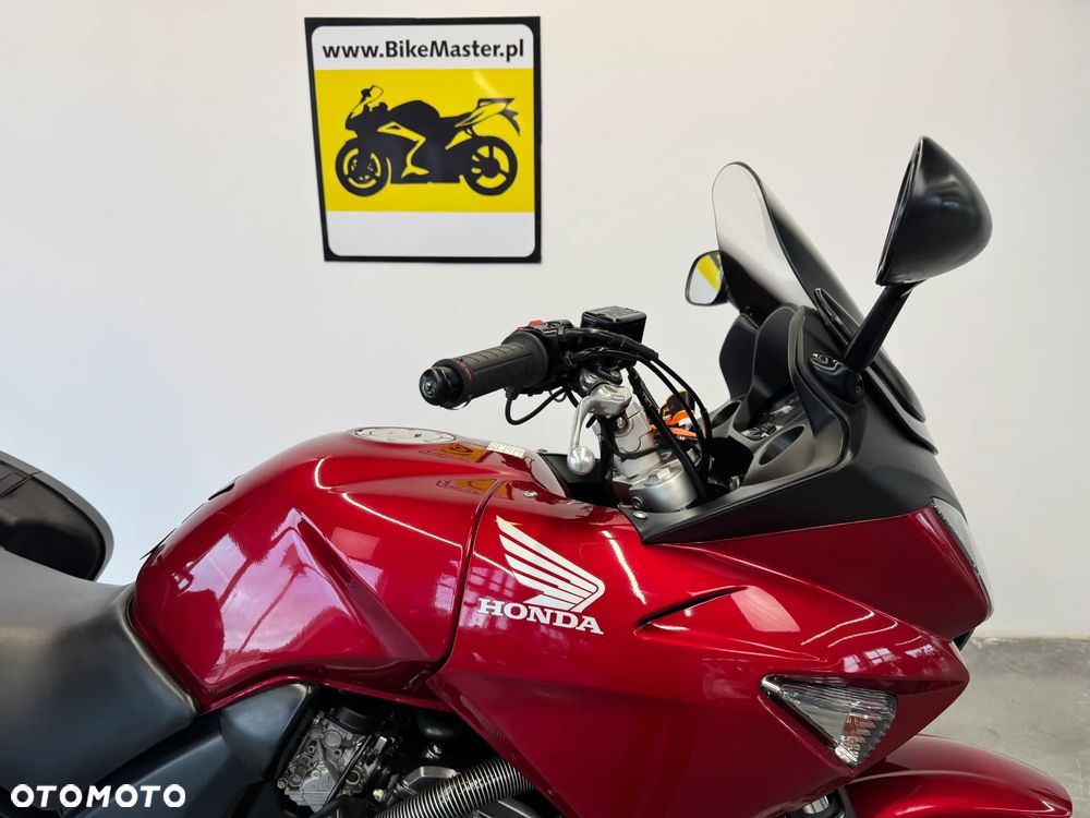 Honda CBF - 10