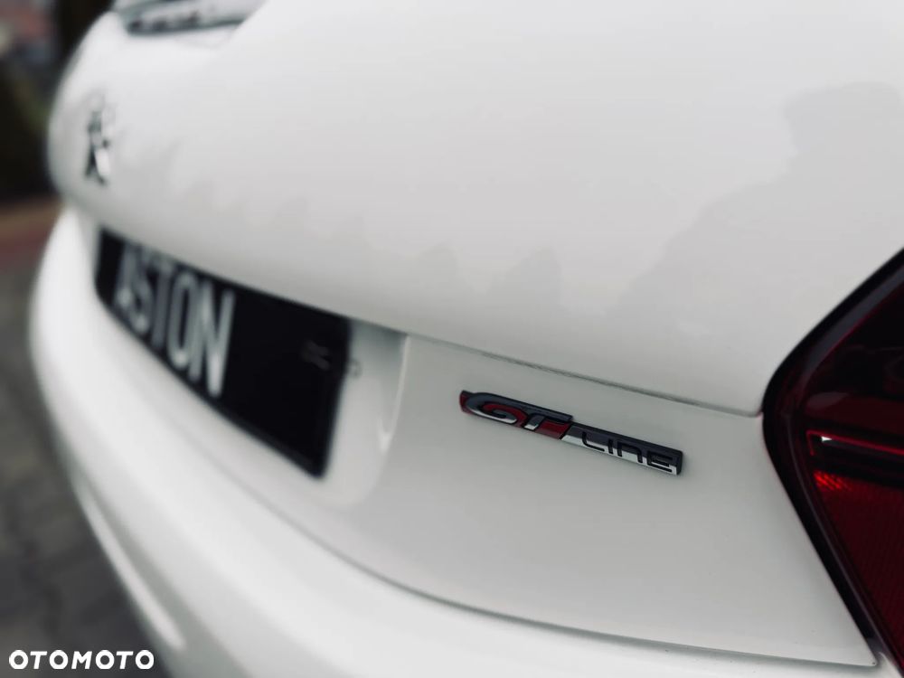 Peugeot 208 PureTech 110 Stop & Start Allure - 28