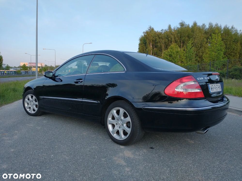 Mercedes-Benz CLK - 2