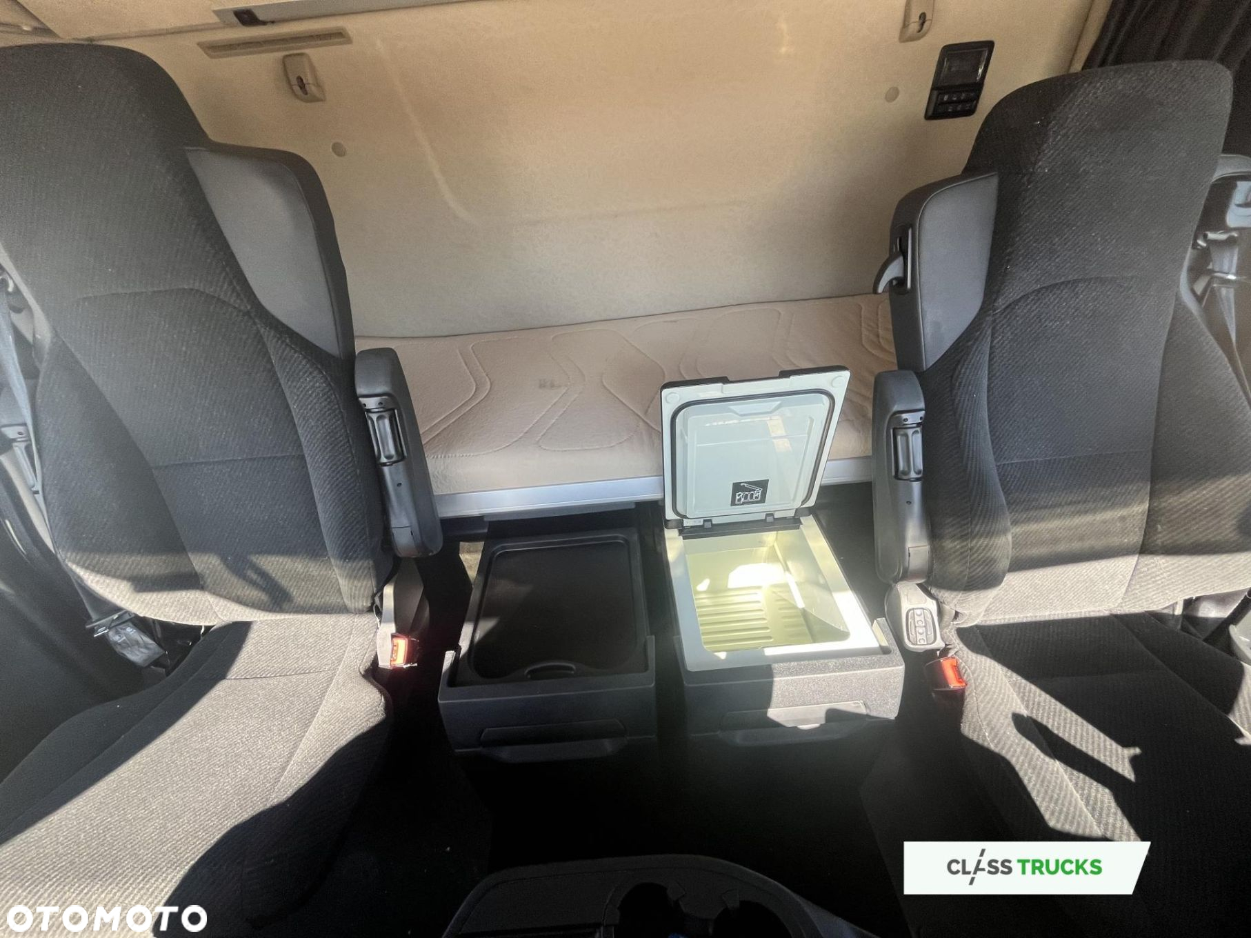 Mercedes-Benz Actros 5 1845 BigSpace LED lights - 24