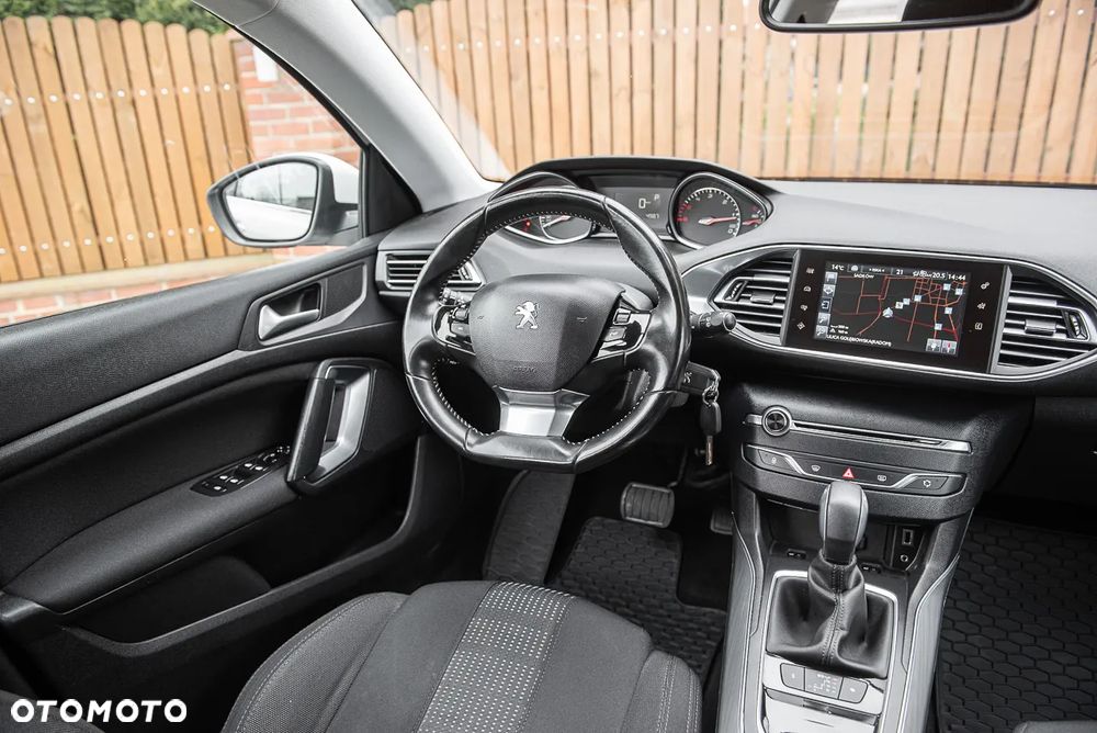 Peugeot 308 BlueHDi 150 EAT6 Stop & Start Allure - 12