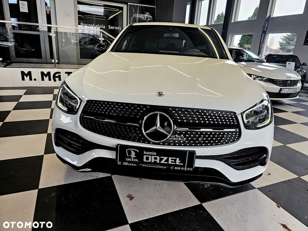 Mercedes-Benz GLC - 12