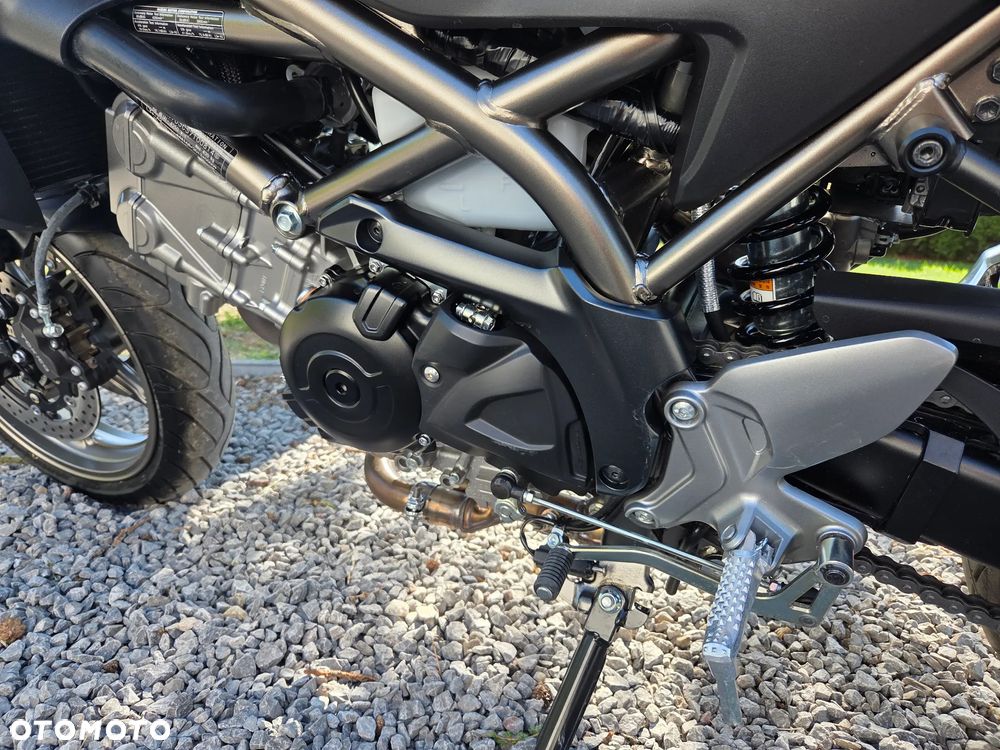 Suzuki SV - 10