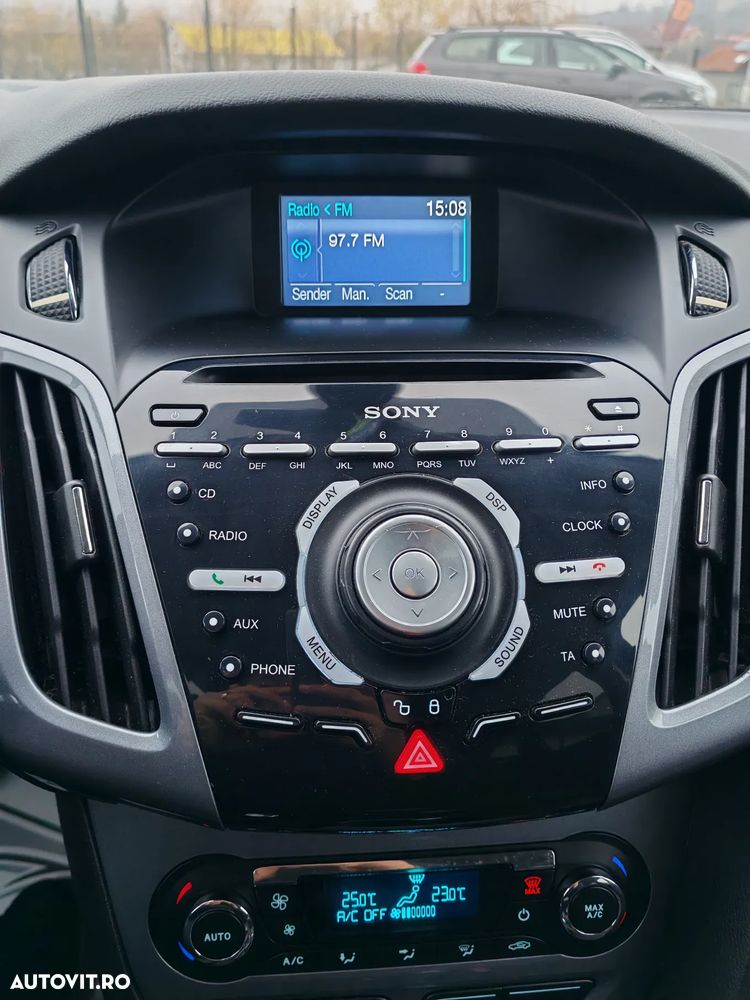 Ford Focus 1.0 EcoBoost Start-Stopp-System Titanium - 18