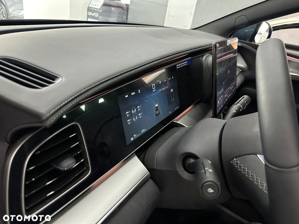 BYD Sealion 7 - 14